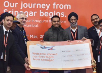 Akasa Air enters Jammu & Kashmir; Daily flights connecting Srinagar with Mumbai