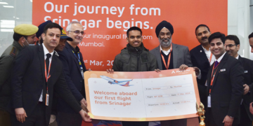 Akasa Air enters Jammu & Kashmir; Daily flights connecting Srinagar with Mumbai