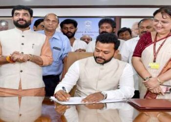Kinjarapu Rammohan Naidu Takes Helm at Ministry of Civil Aviation