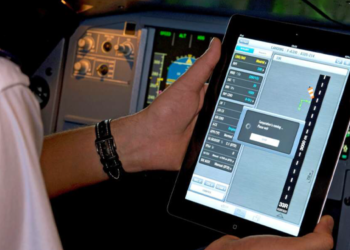 DGCA Approves Electronic Flight Folder (EFF) for IndiGo Airlines