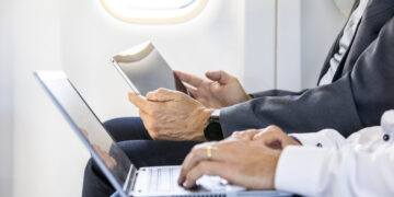 High-speed Internet Takes Flight on ATR Aircraft; Air New Zealand as Launch customer